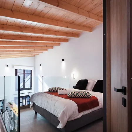 My Luxury - Old Town Apartment